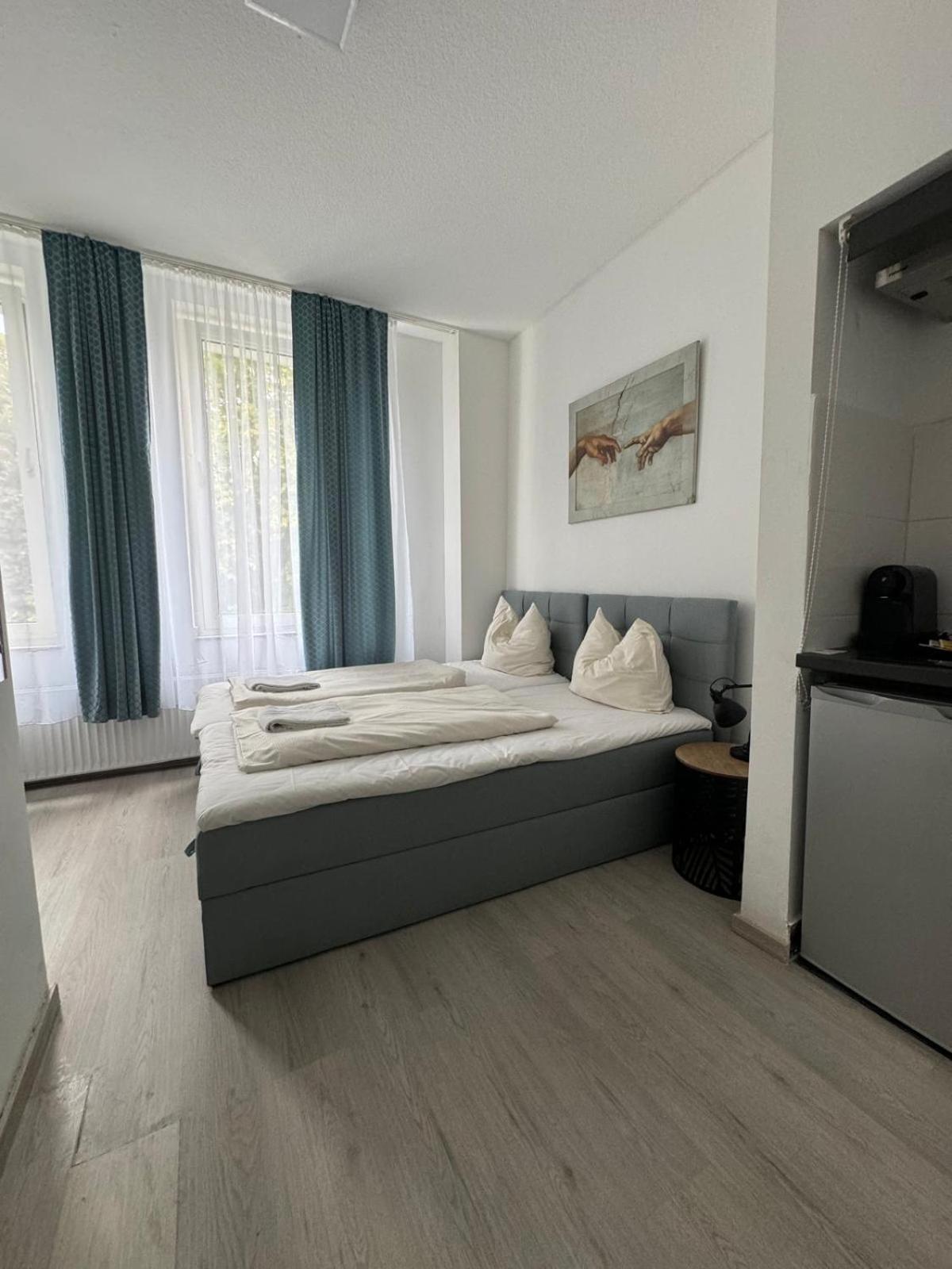 Hotel Drei Kronen Dortmund Exterior foto